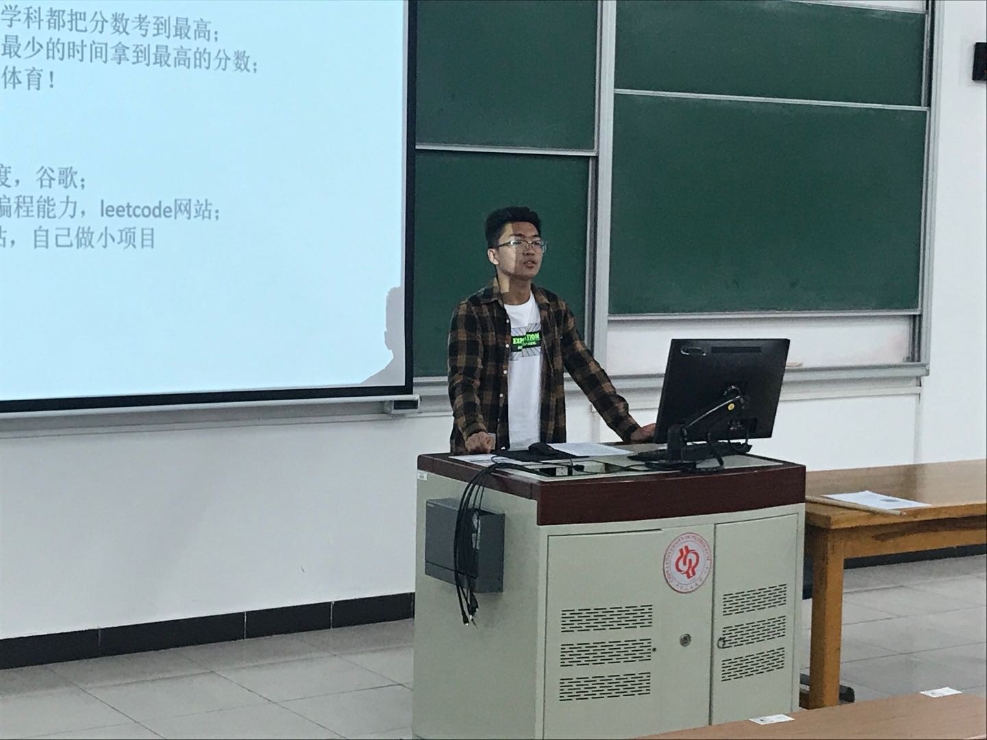 4e98b6d3037d4062b5abc008d6c5297c.jpg 4e98b6d3037d4062b5abc008d6c5297c.jpg