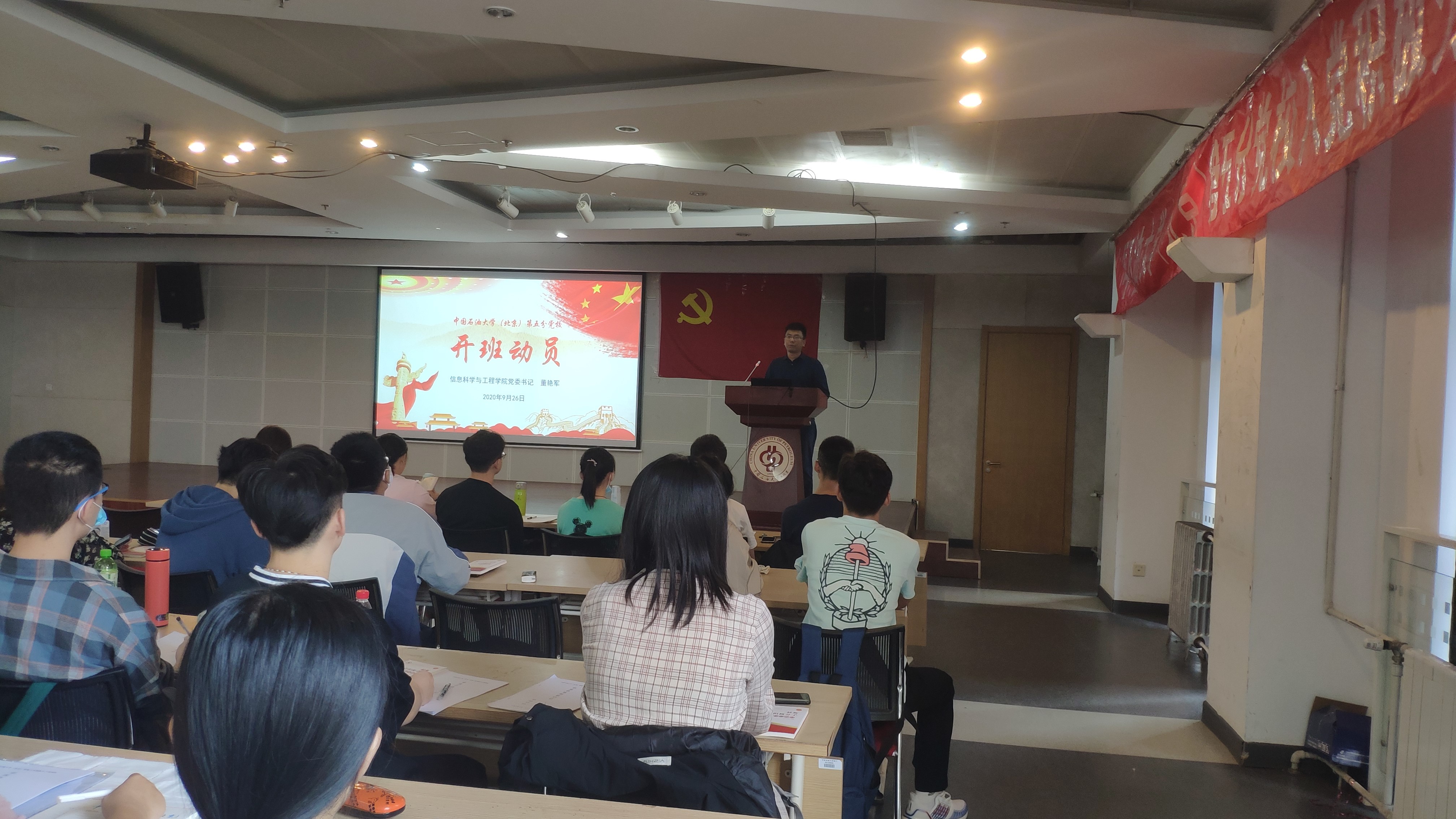 290ee3acc37049e9a163931498d52df7.jpg 290ee3acc37049e9a163931498d52df7.jpg