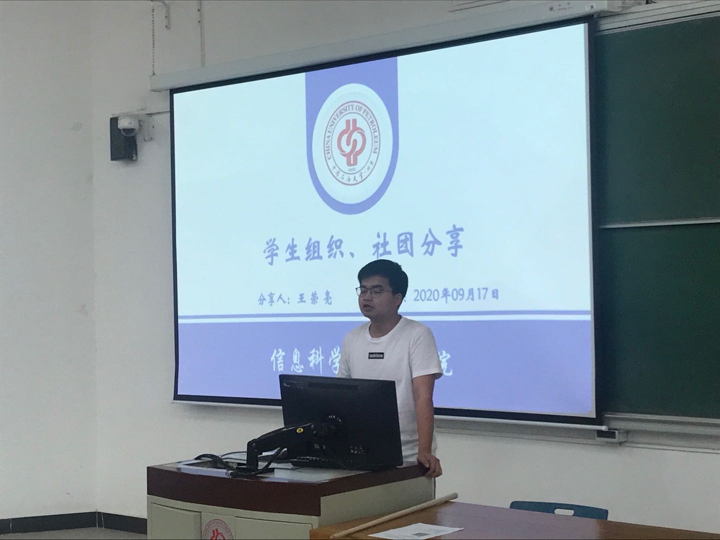 e0572aaf40024e46a376b0a82cc99e64.jpg e0572aaf40024e46a376b0a82cc99e64.jpg