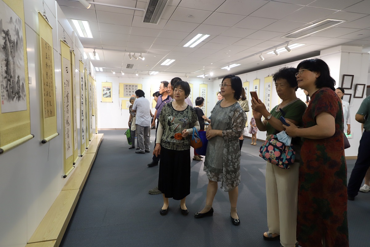 b0382965d4aa400c8fe4571ae8fc8565.jpg b0382965d4aa400c8fe4571ae8fc8565.jpg