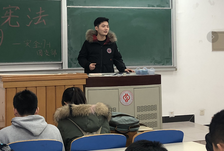 1c544c837bd24ad2baefe65217392faa.png 1c544c837bd24ad2baefe65217392faa.png