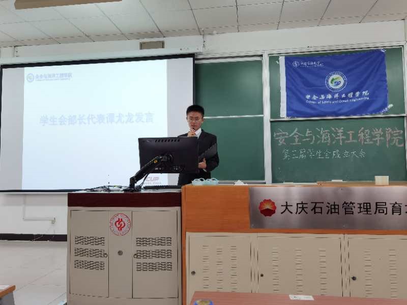 7397385904f44bf0b3de392de1cd3eb5.jpg 7397385904f44bf0b3de392de1cd3eb5.jpg