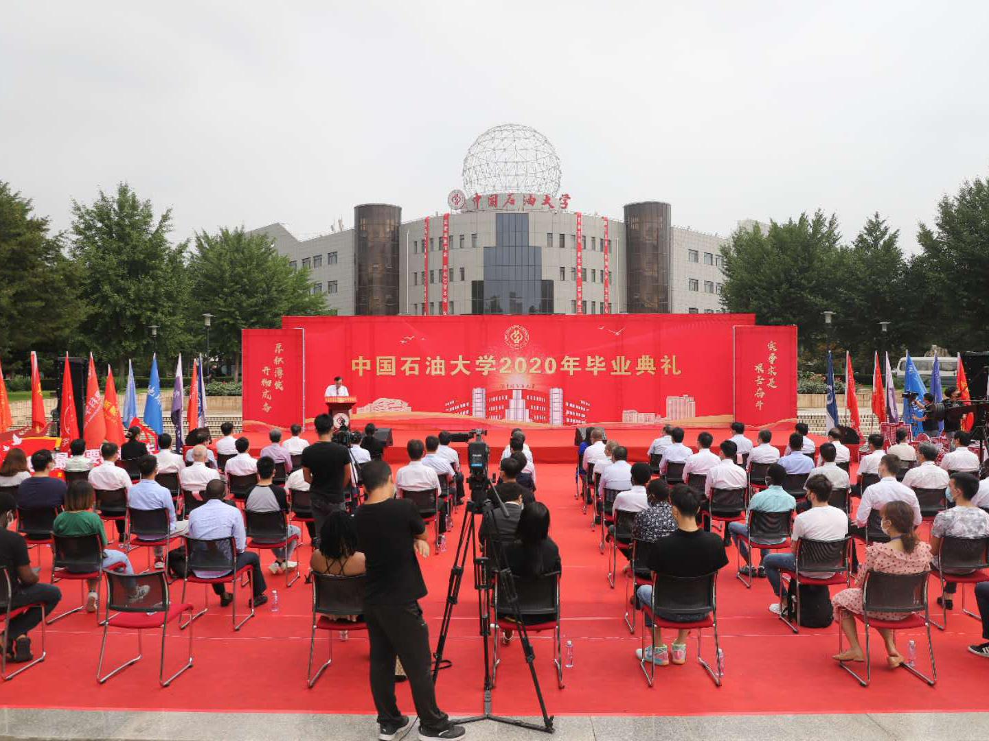 8c0ff8d50ea742f9a49385008aa5ede9.jpg 8c0ff8d50ea742f9a49385008aa5ede9.jpg